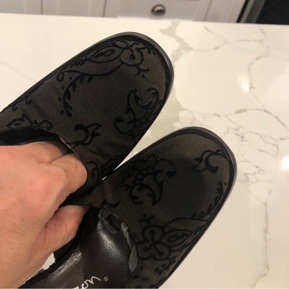 Vintage David Aaron Womens Black Mary Jane Ankle Strap Block Heels Sz 7 Spain - Picture 5 of 14